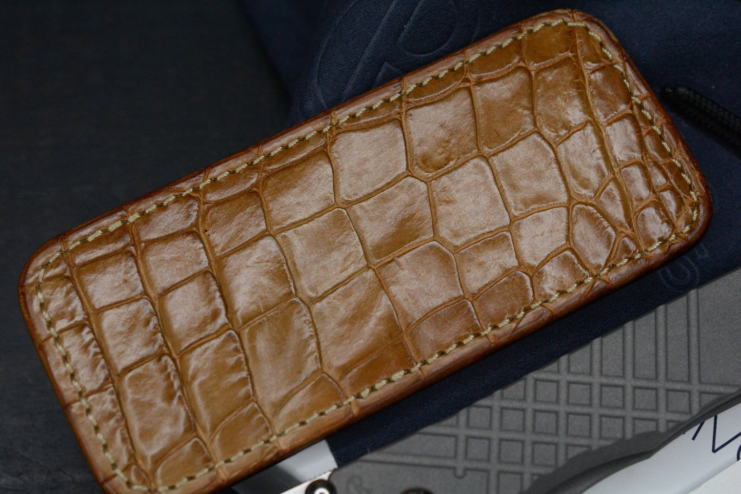 NEW Chris Reeve Umnumzaan Drop Point Magnacut Ti Hdle w/ Robertson Gator Sheath