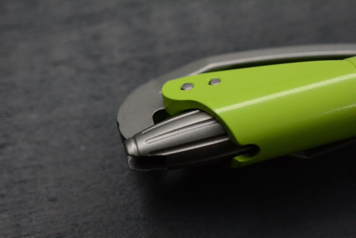 RARE Microtech Siphon II Stainless Tactical Pen Apocalyptic Green SN1060 10/2016