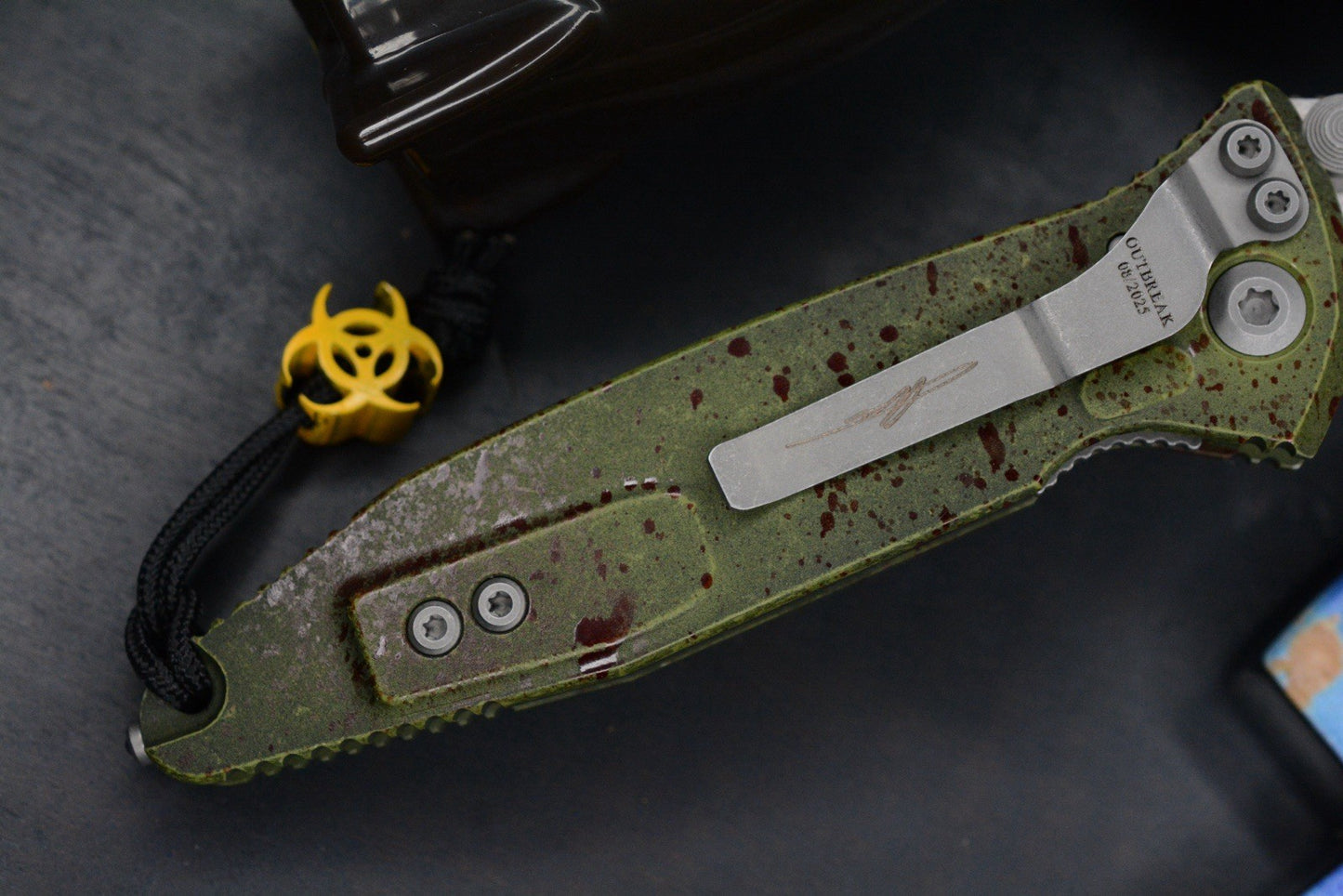 NEW Microtech SOCOM Elite T/E Full Serr Outbreak w/ Fallout Patch Pack & Bead