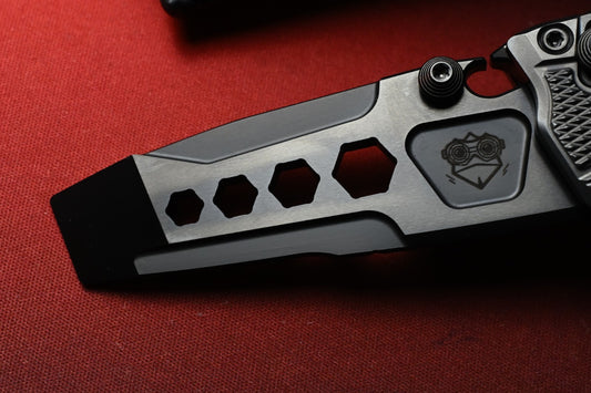 RARE POIKILO x TASK Knife Co Ark - Multitool / Pry - DLC Black Crystal Titanium