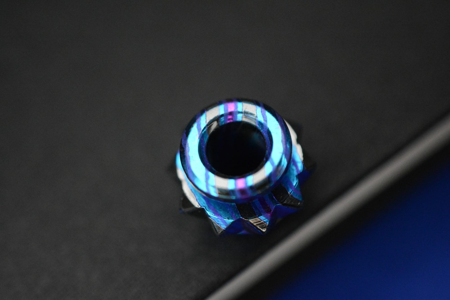 RARE Renaissance Creations Custom Spike Collar Full Ano Ti Bead Re Microtech