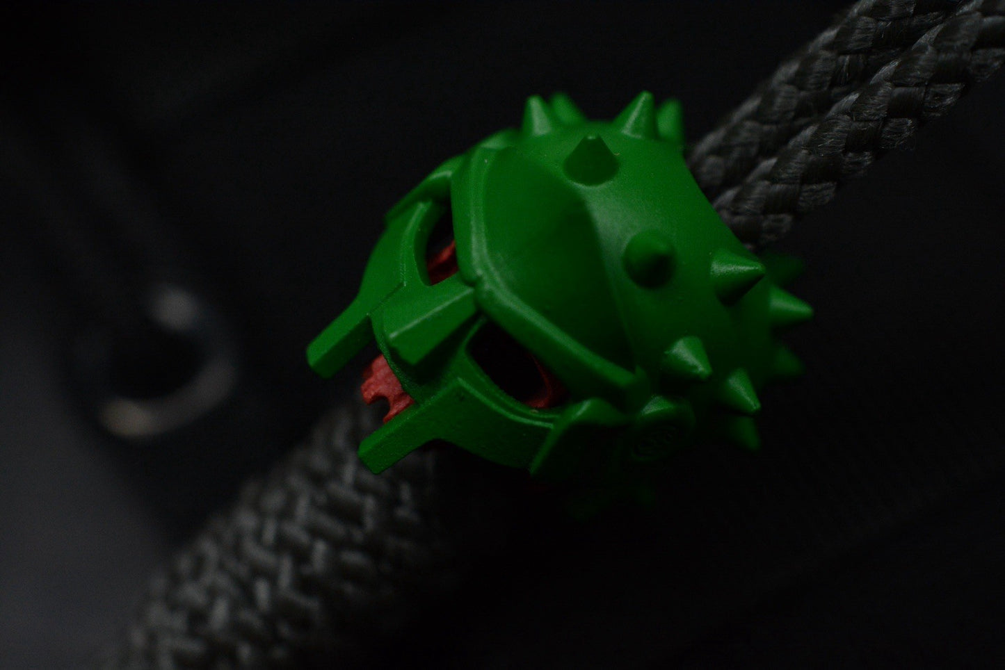 NEW Chris Reeve Green Beret MAGNACUT Black PVD w/ Rare Tombstone Ti Bead