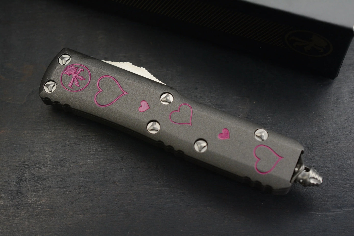 NEW Microtech UTX - 85 S/E Valentine Edition Grey/ Pink