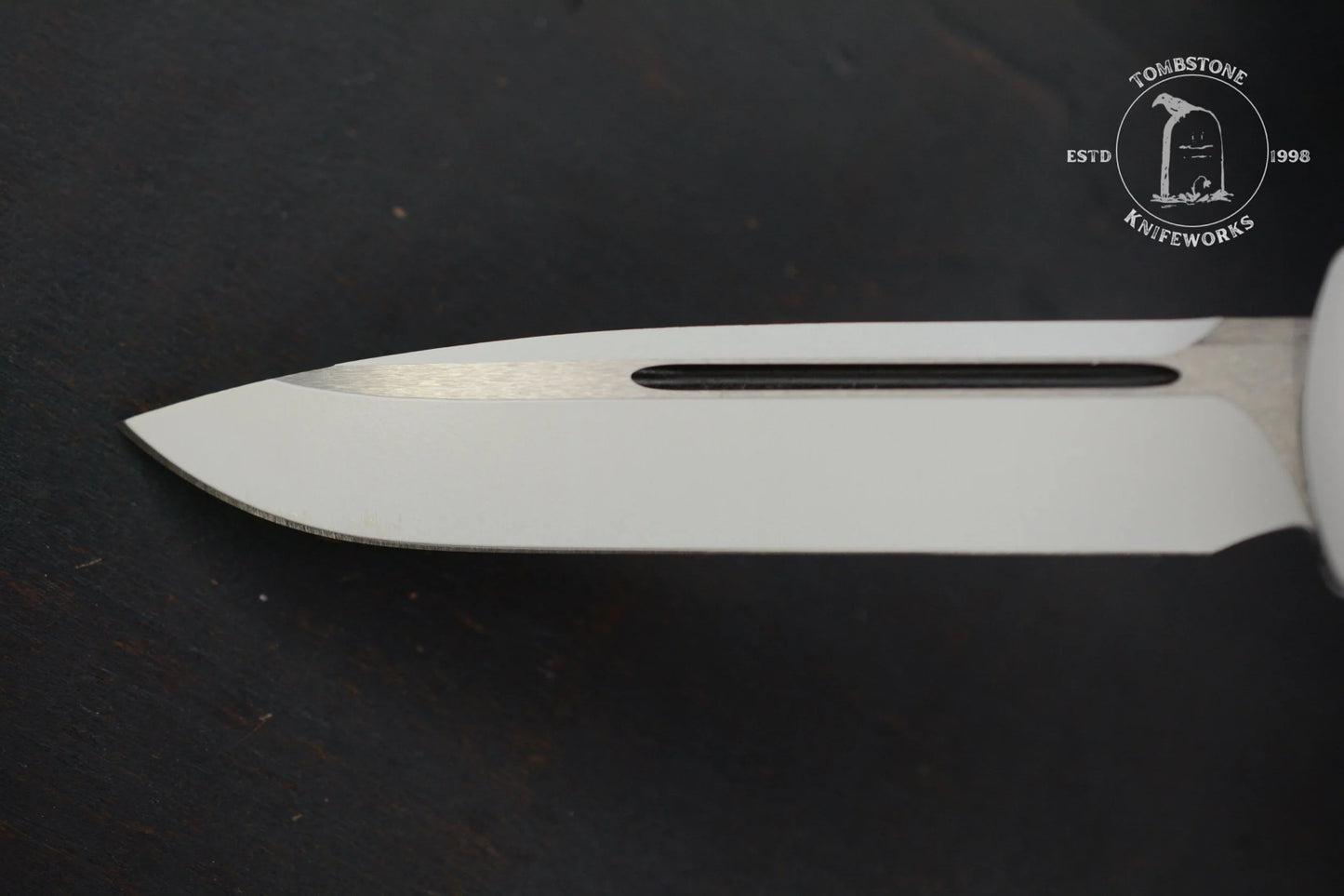 Microtech Ultratech S/E STD Storm Trooper White Deep Engraved