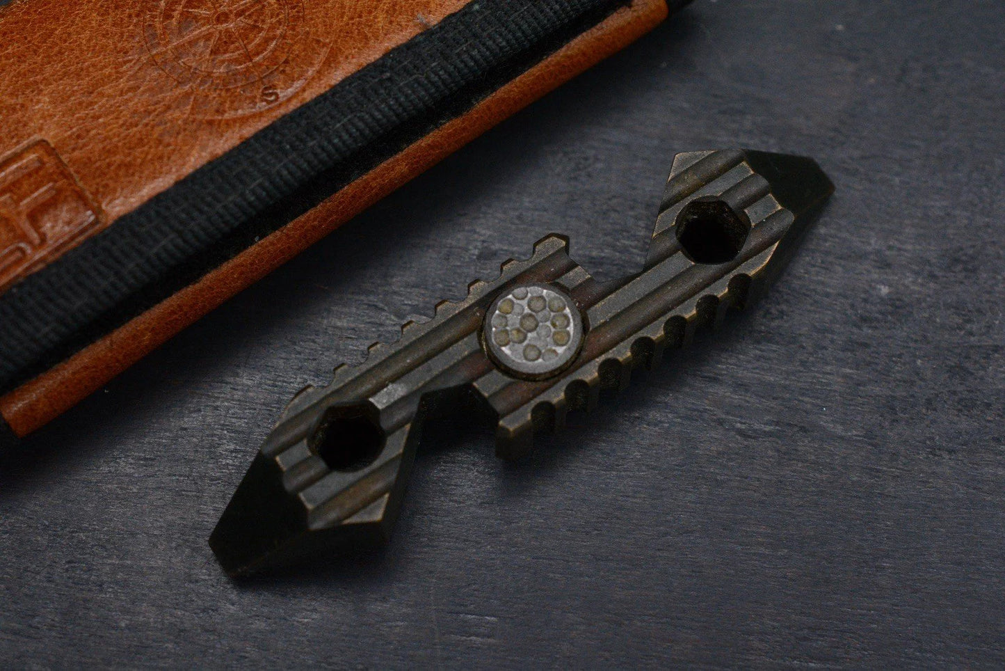 RARE JW Knife & Tool Micro G7 Spinner Bronze Pry Bar Tool w/ ZF Leather Case
