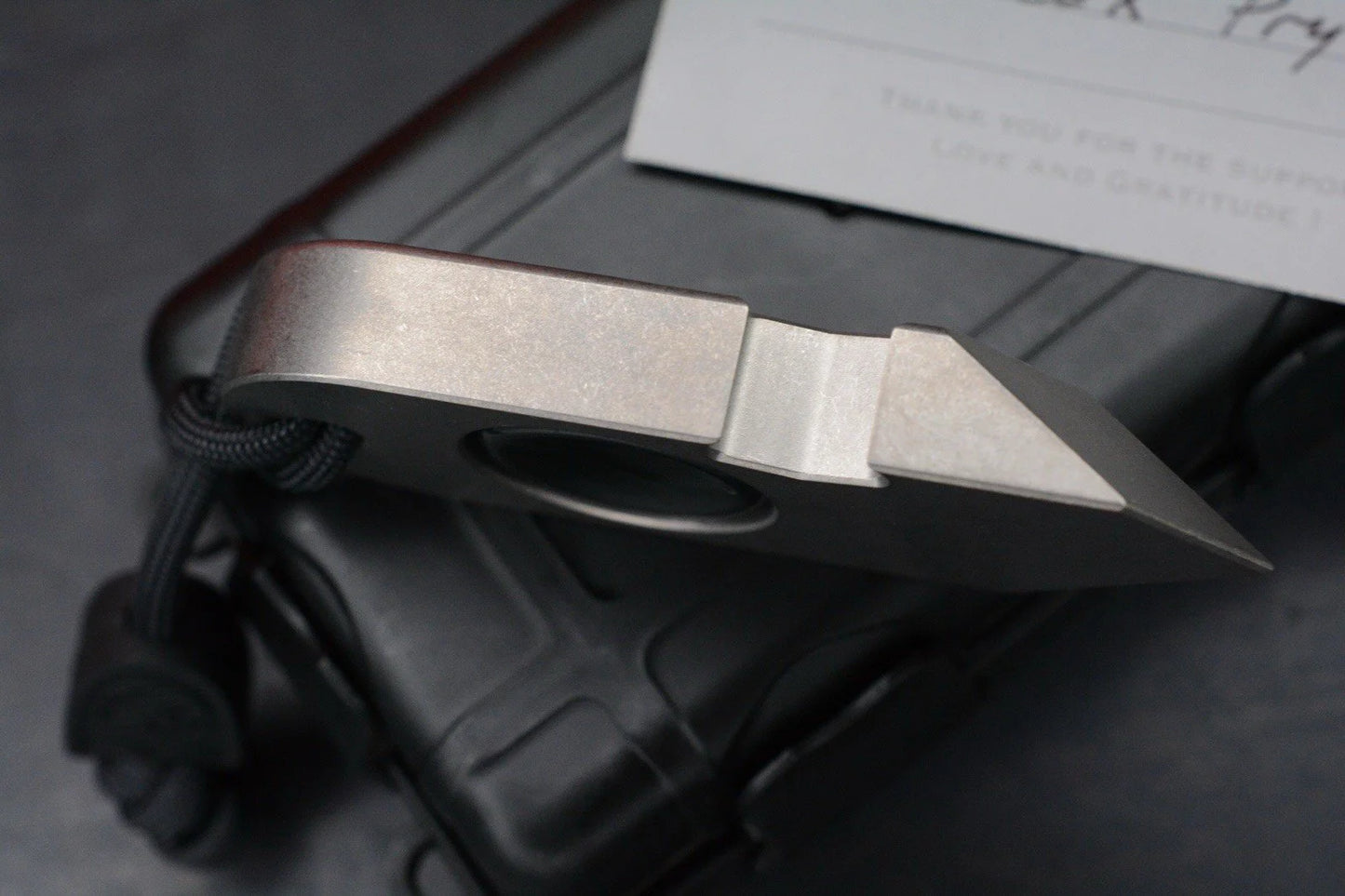 NEW Viking X Urban EDC Seax Ti W/ Zirconium Button Bottle Opener w/ Wkrmn Bead