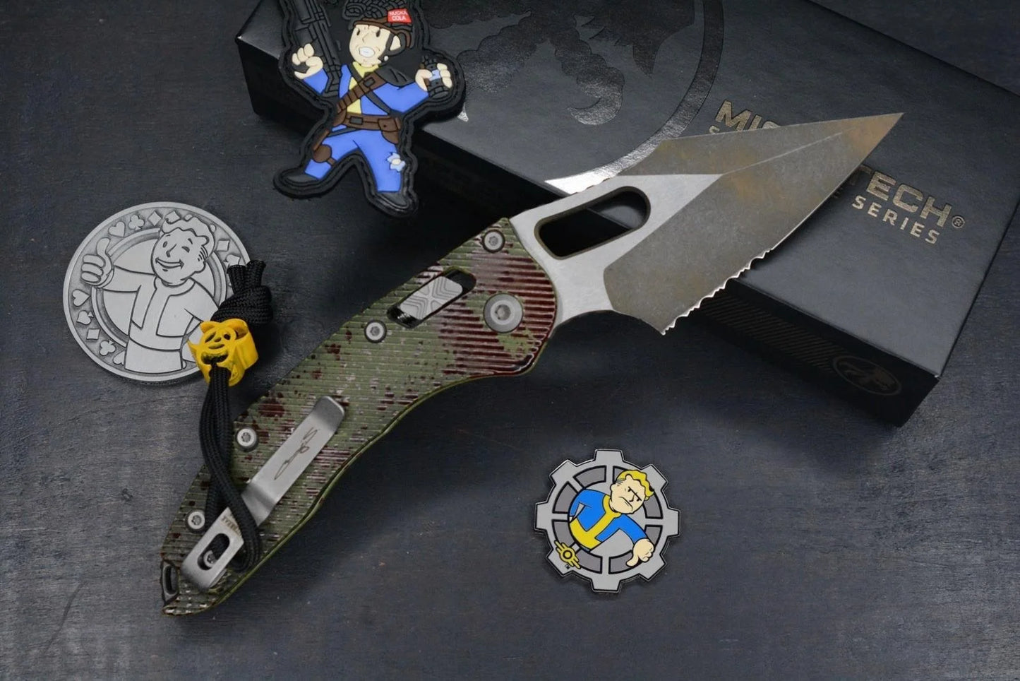 RARE Microtech Stitch-Ram-Lok Outbreak Sig Series Part-Serr w/Fallout Poker Pack