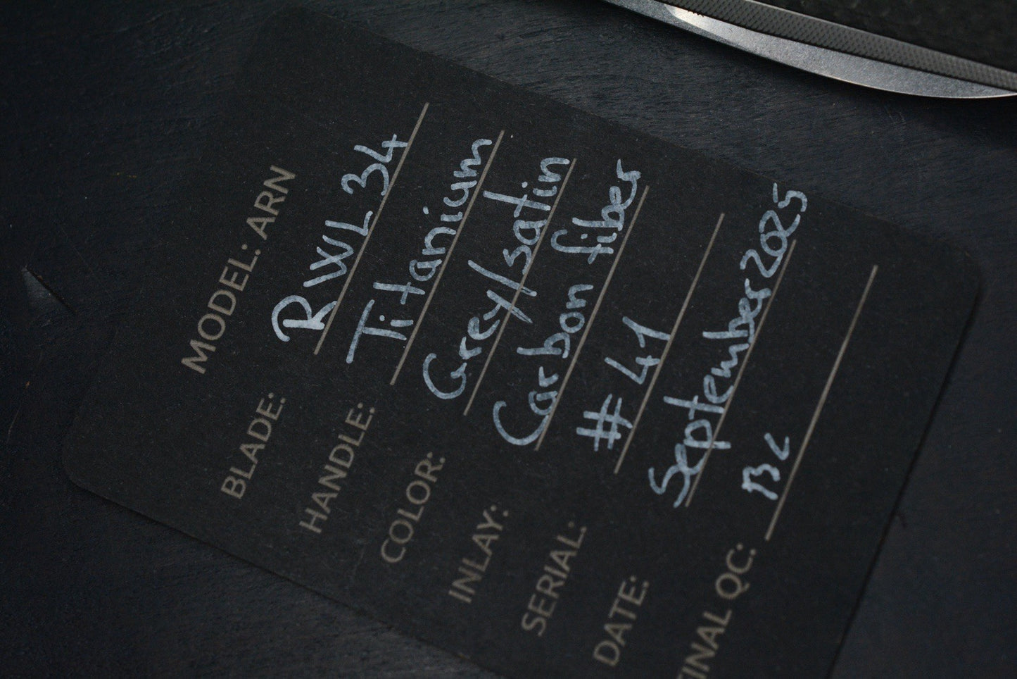 NEW ANSO ARN Grey/ Satin Ti Hdw w/ Carbon Fiber Inlay RWL34 SN 41 Re Microtech