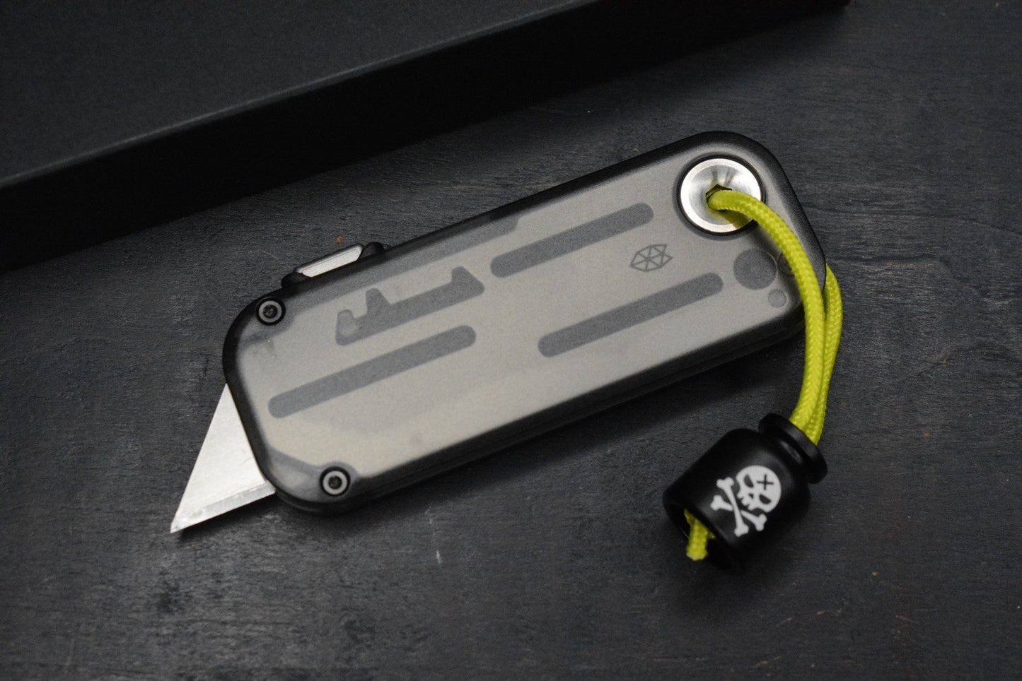 NEW James Brand Palmer Utility Box Cutter - Clear Charcoal w/ Poison Bead
