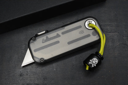 NEW James Brand Palmer Utility Box Cutter - Clear Charcoal w/ Poison Bead