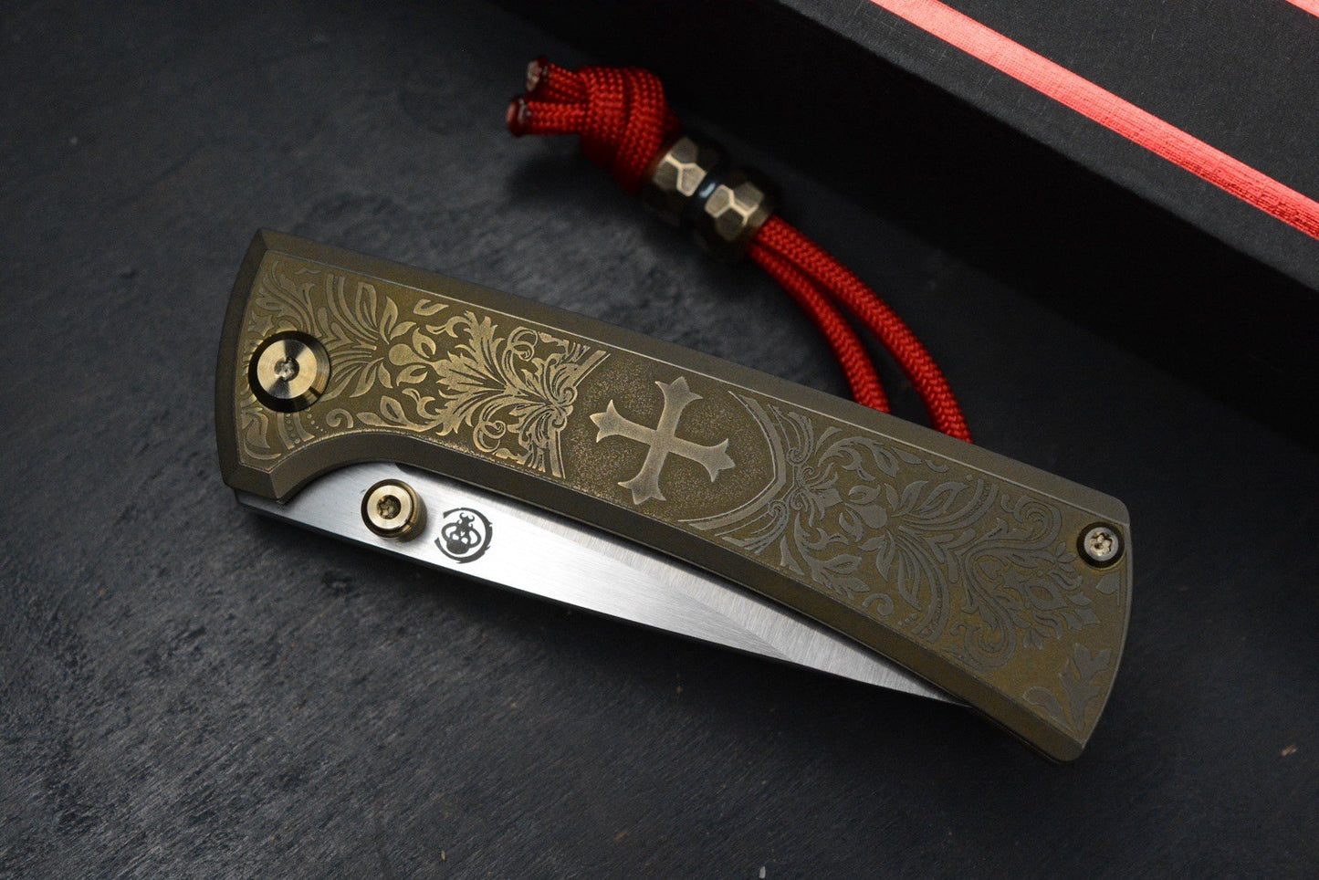 CUSTOM Chaves RCK9 Crusader Blade Show Exc Ti - Belt Satin DP M390 w/ Brass Bead