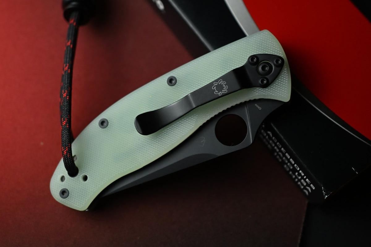 RARE Spyderco BHQ EXC Tenacious - Natural G10 / Black DLC Tanto w/ Poison Bead