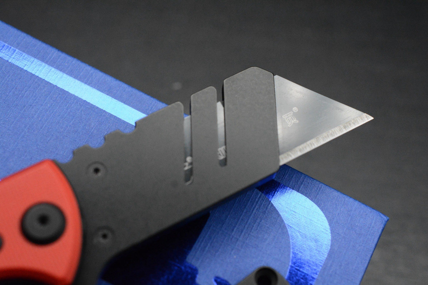 NEW Chaves EXC Chub Utility Knife Flipper / Red Micarta Handle w/ Poison Bead