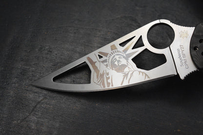 RARE Spyderco Paramilitary 2 Black Dunes Carbon Fiber Lady Liberty Skelly Blade