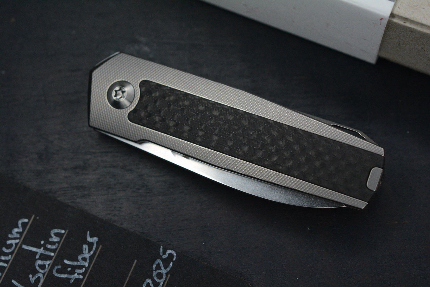 NEW ANSO ARN Grey/ Satin Ti Hdw w/ Carbon Fiber Inlay RWL34 SN 41 Re Microtech