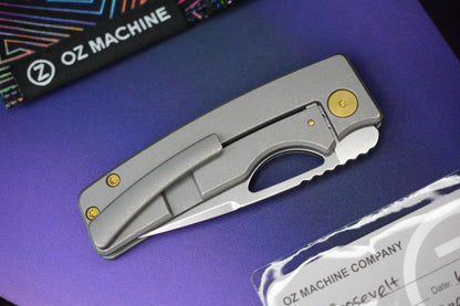 NEW Oz Machine Co Roosevelt STD Smooth Ti / Gold Ano Ti Hardware / MagnaCut Blade
