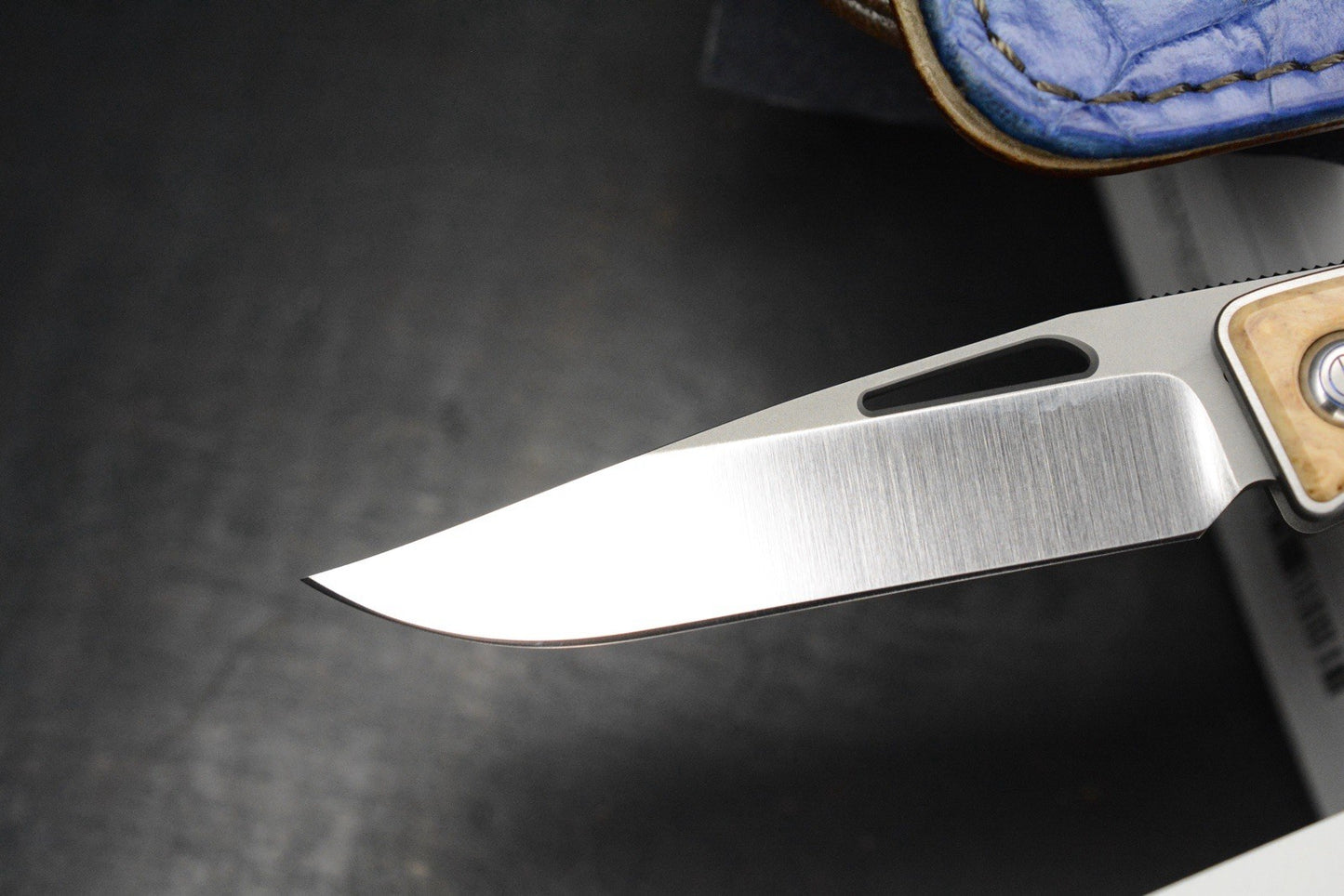 NEW Chris Reeve Knives Mnandi Box Elder Inlays/DP Magnacut w/ Gator Sheath & COA