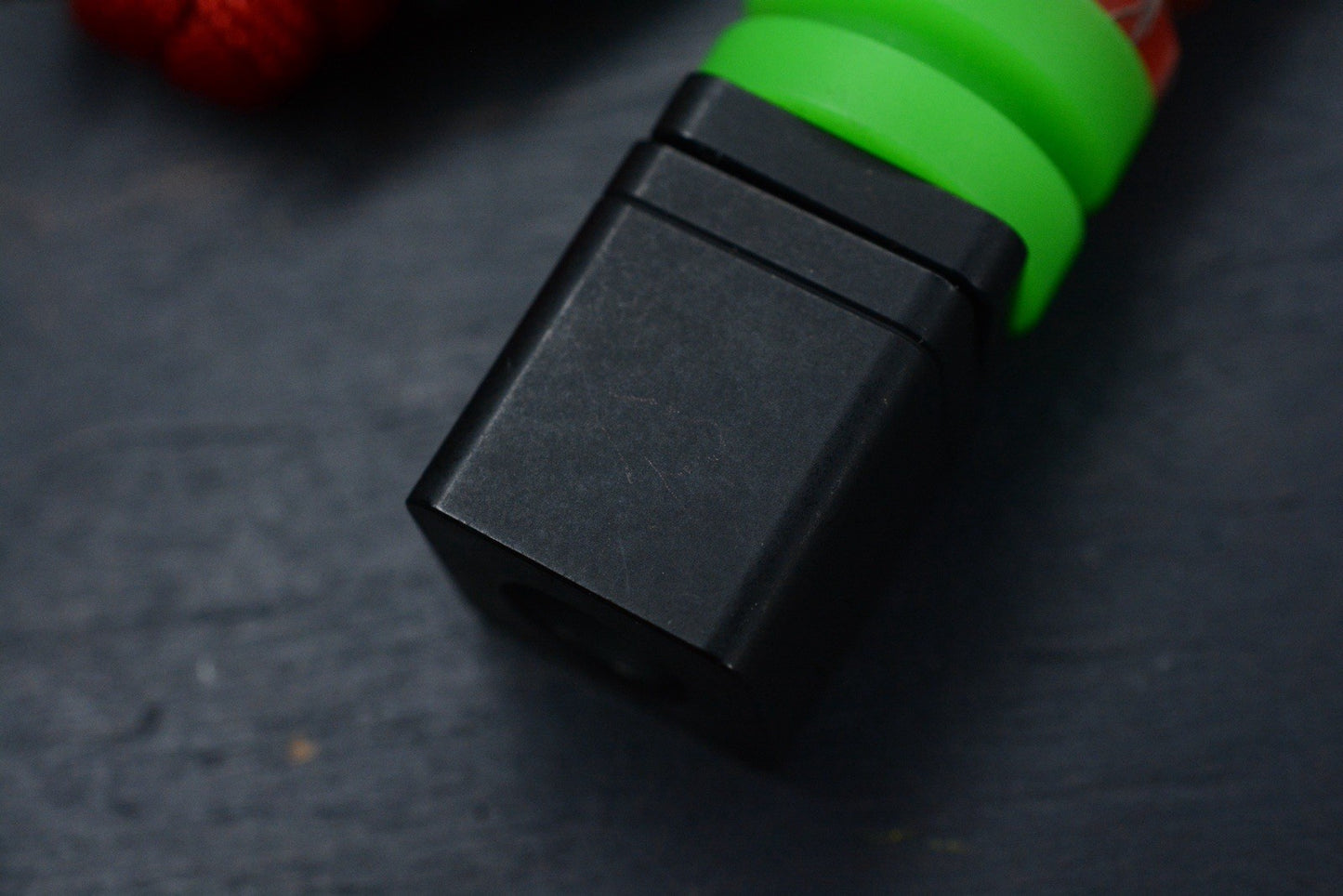 NEW Urban EDC Magic Meter Bead Caddy - Black Ti w/ Poison Bead Re Salt & Peppa