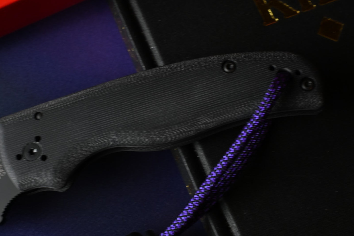 NEW Spyderco Manix 2 XL - Black G10 / Black S30V USA MADE w/ Poison Bead