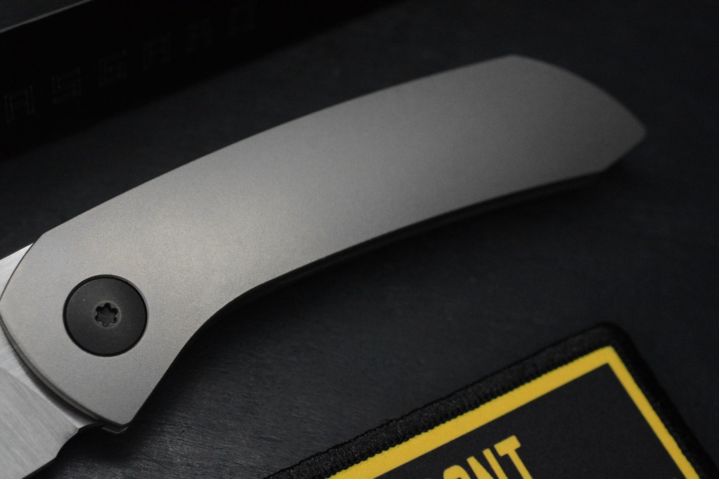 NEW Dalibor Bergam Asgard Ti Integral Handle / DLC Accents / M390 Blade w/ Patch