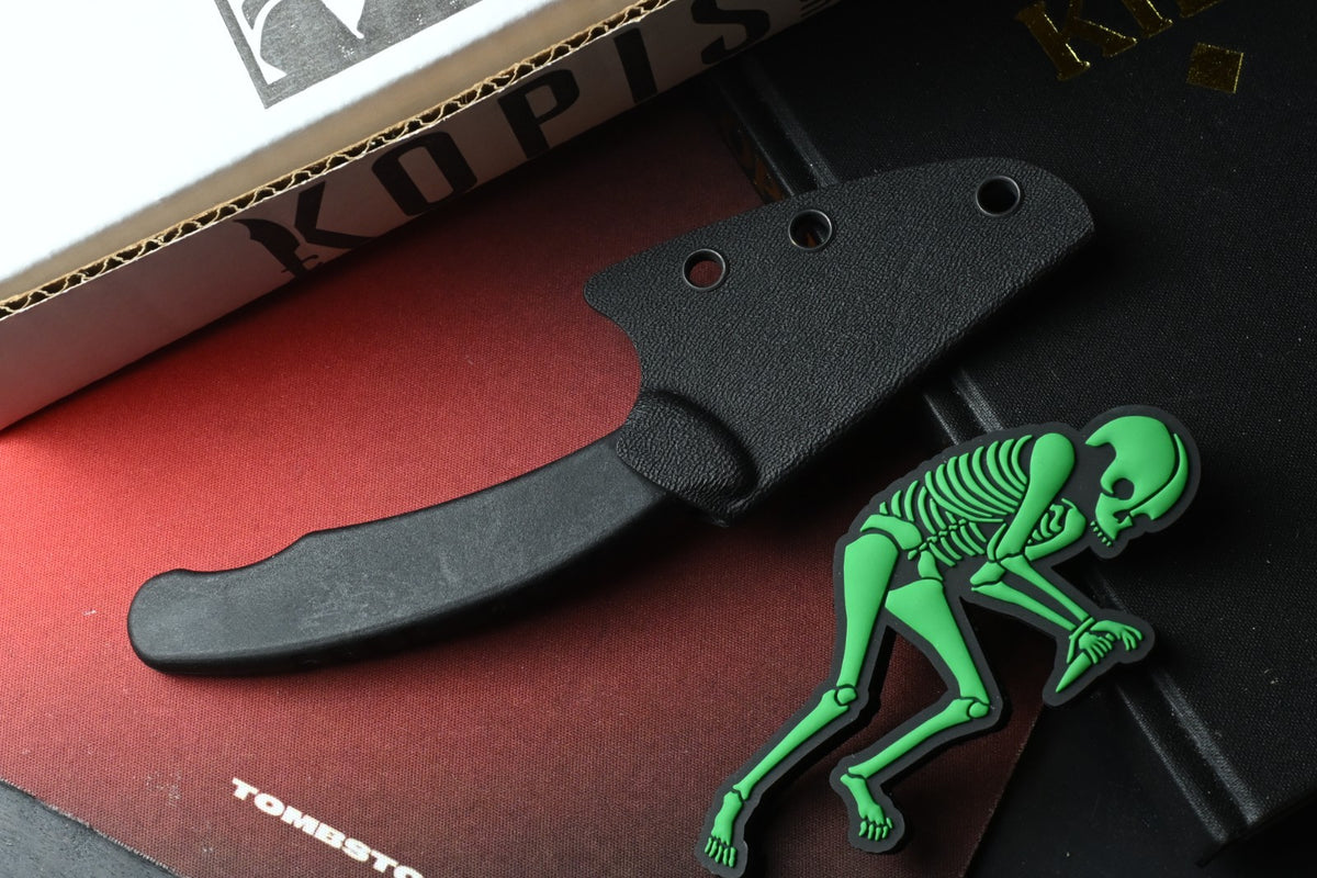 RARE Ed’s Manifesto & Kopis Designs Sneakreaper Elvia Field Knife Black /Polish