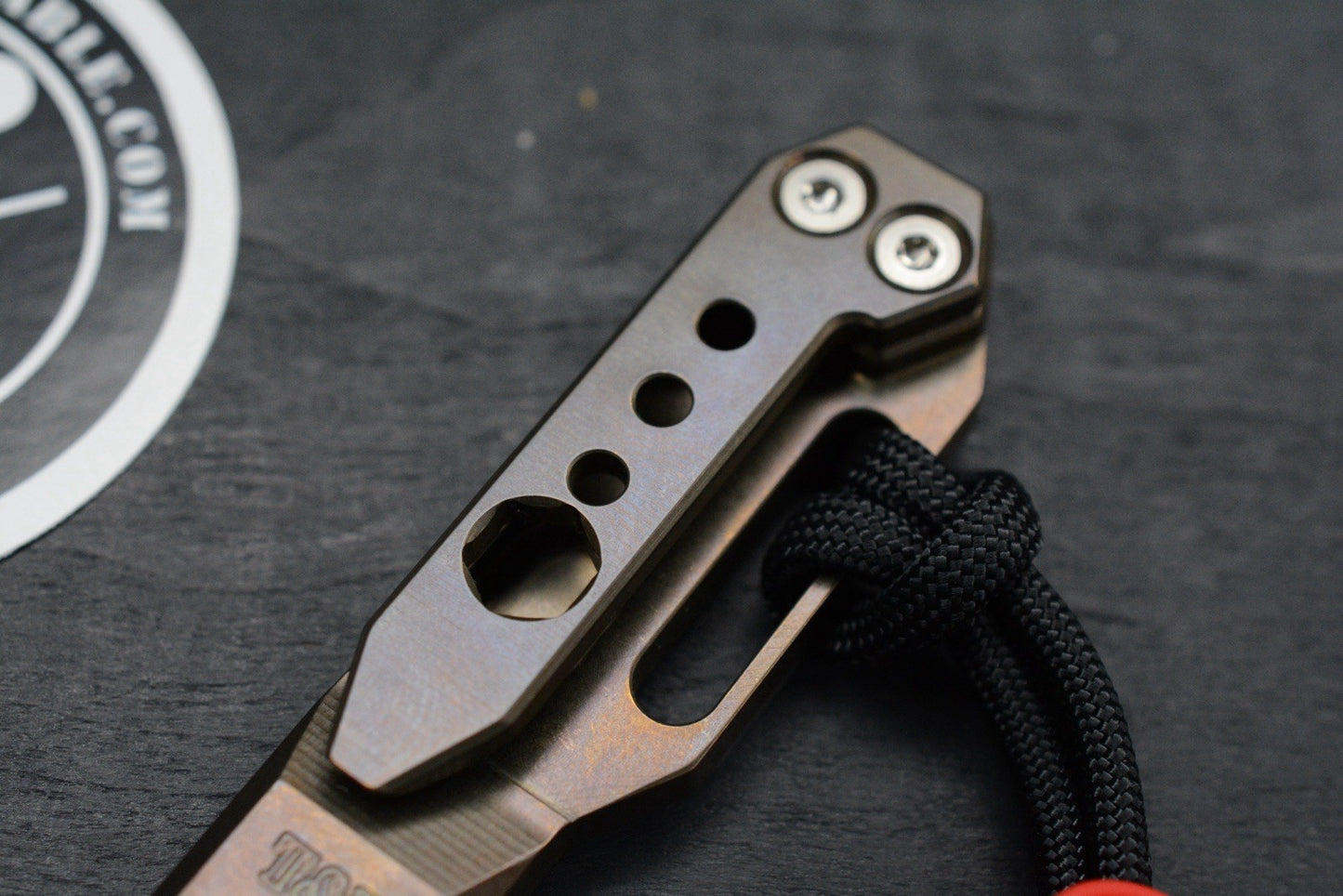 1f373d7f-400c-4530-910c-00a035858667