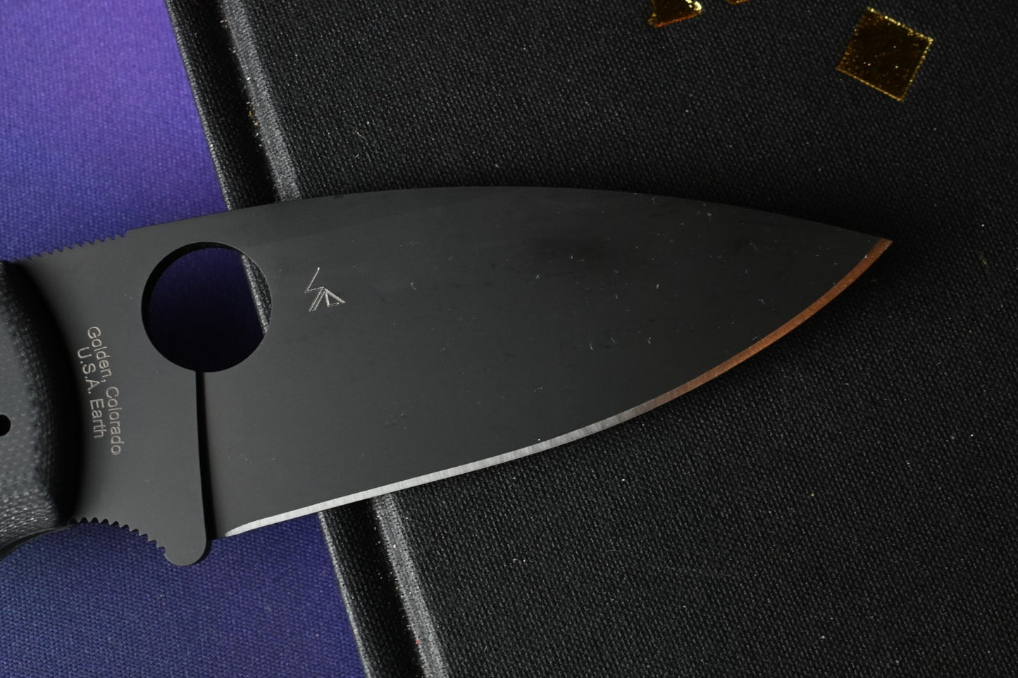 NEW Spyderco Manix 2 XL - Black G10 / Black S30V USA MADE w/ Poison Bead