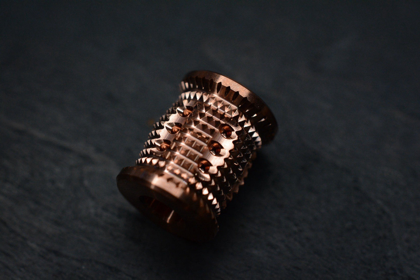 NEW Billit Spin EDC Shredder Copper Bead - Re Playge Microtech
