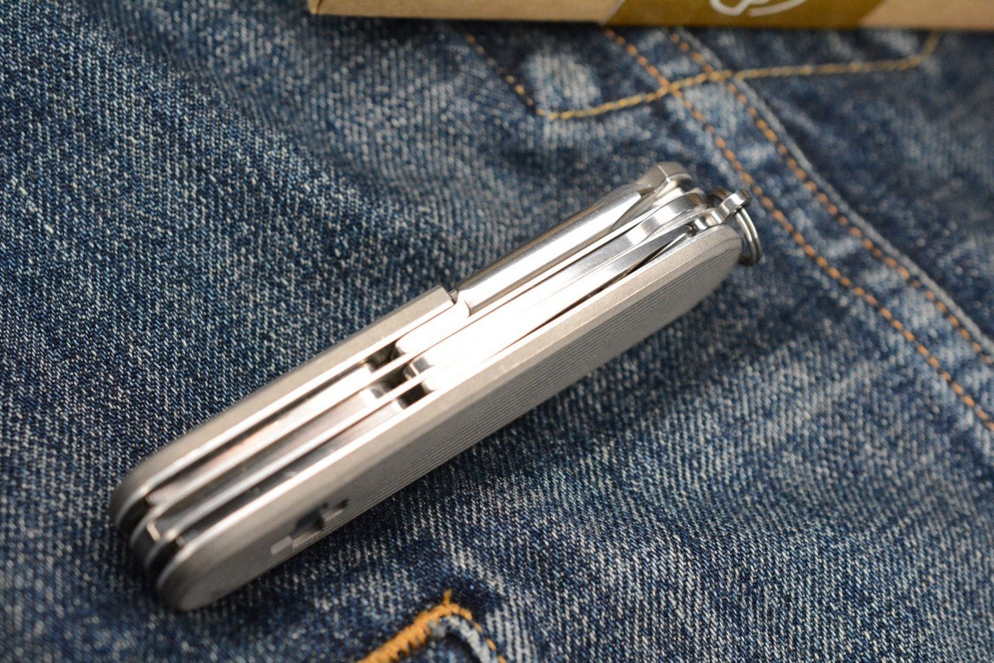 RARE Daily Customs x Victorinox Super Tinker Pinstripe Ti w/ Zitanium Inlay
