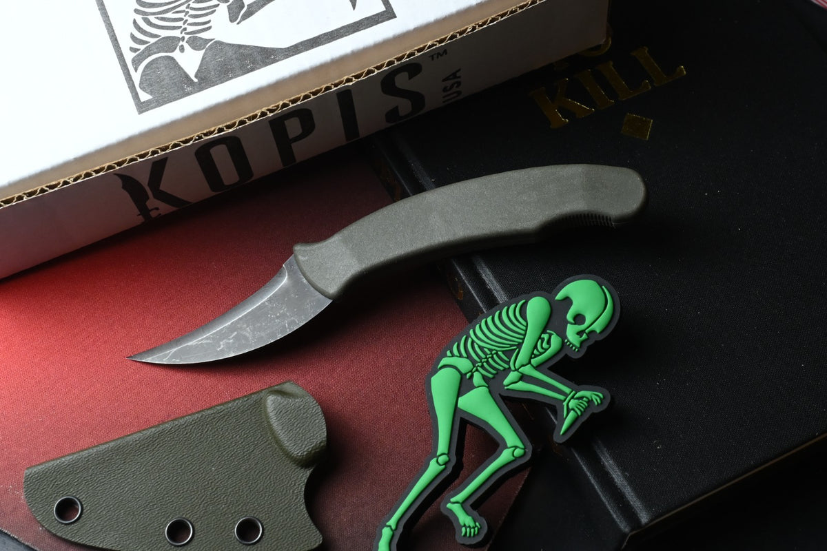 RARE Ed’s Manifesto & Kopis Designs Sneakreaper Elvia Field Knife Green /Polish