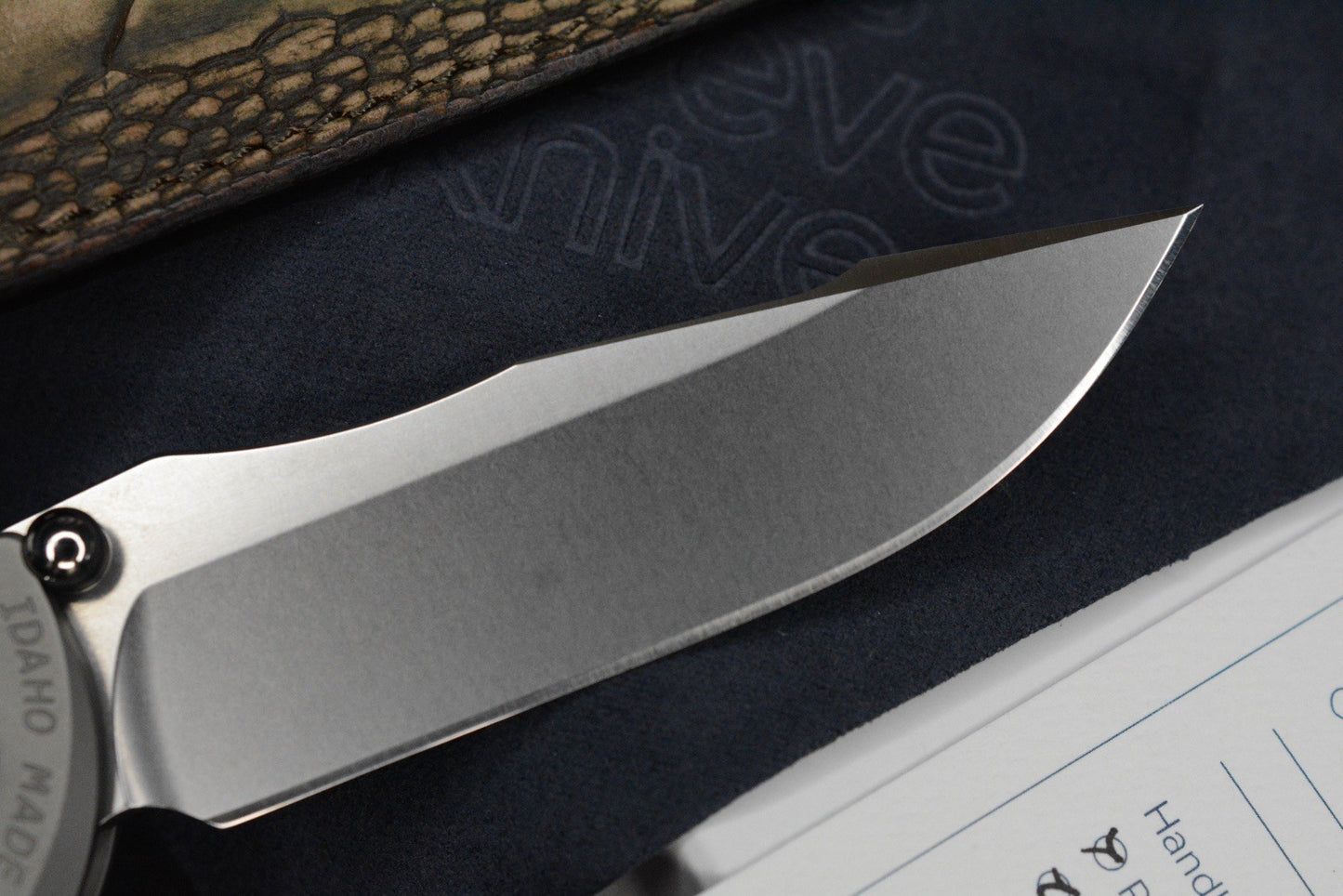 NEW Chris Reeve Umnumzaan DP Magnacut Ti Glass Blasted w/Robertson Gator Sheath