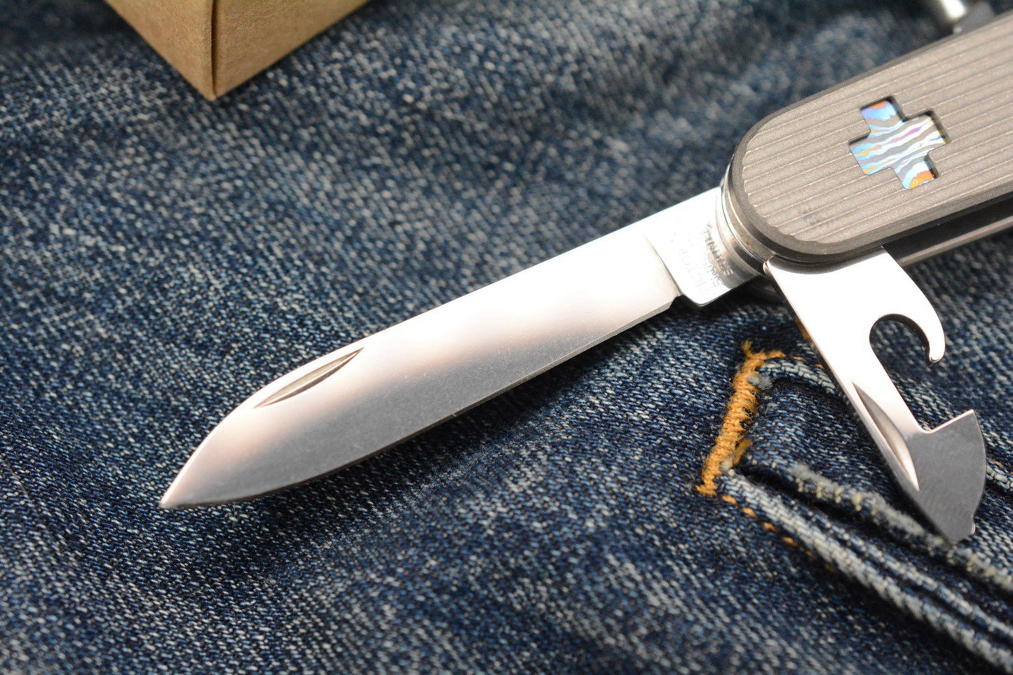 RARE Daily Customs x Victorinox Super Tinker Pinstripe Ti w/ Zitanium Inlay
