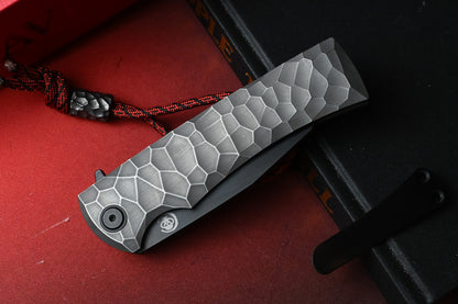 NEW CHAVES Knives Red Label Sangre Street - Black PVD M390 / Rocked Ti Handles