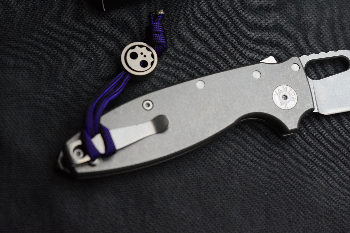 NEW Demko AD20 Shark-A-Tac - MagnaCut Stonewash / Smooth Ti w/ Spike GB & Bead