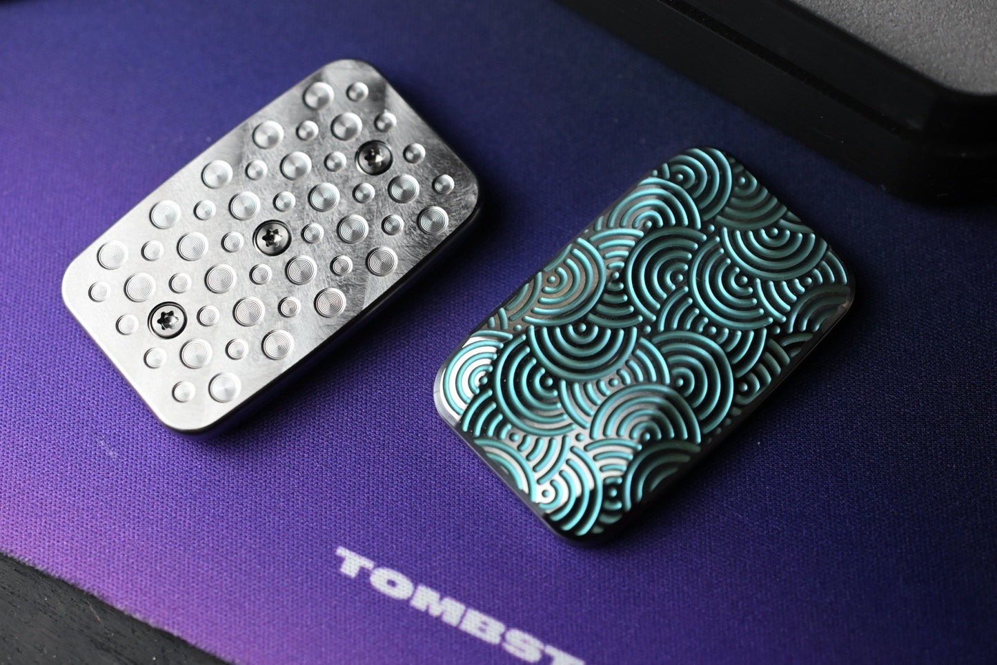 RARE Urban EDC x Magnus Squashed Toad Fidget Toy - Two Times Green Seigaiha
