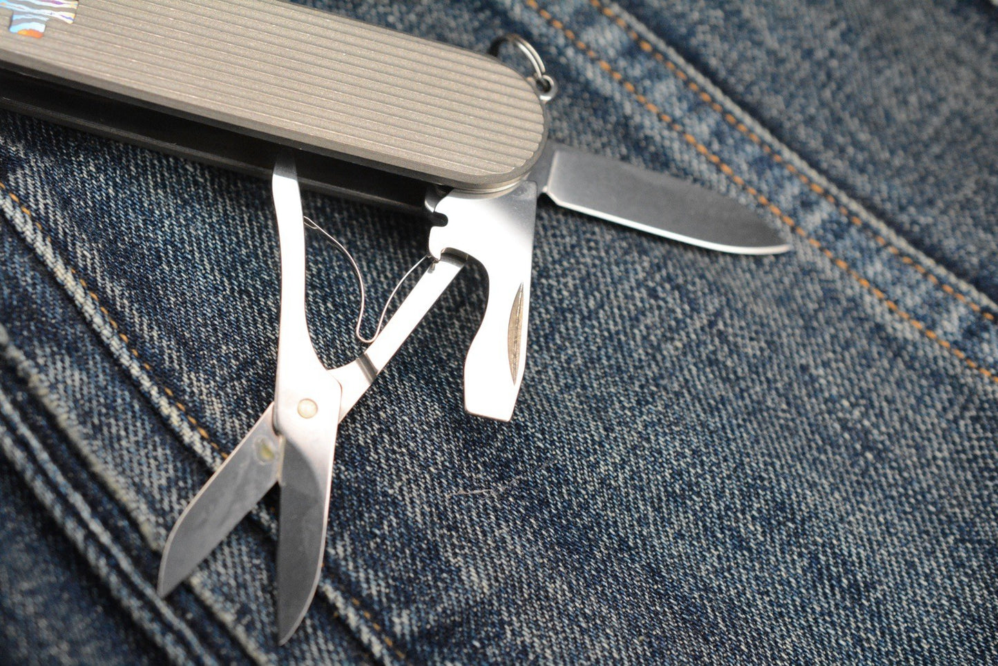 RARE Daily Customs x Victorinox Super Tinker Pinstripe Ti w/ Zitanium Inlay