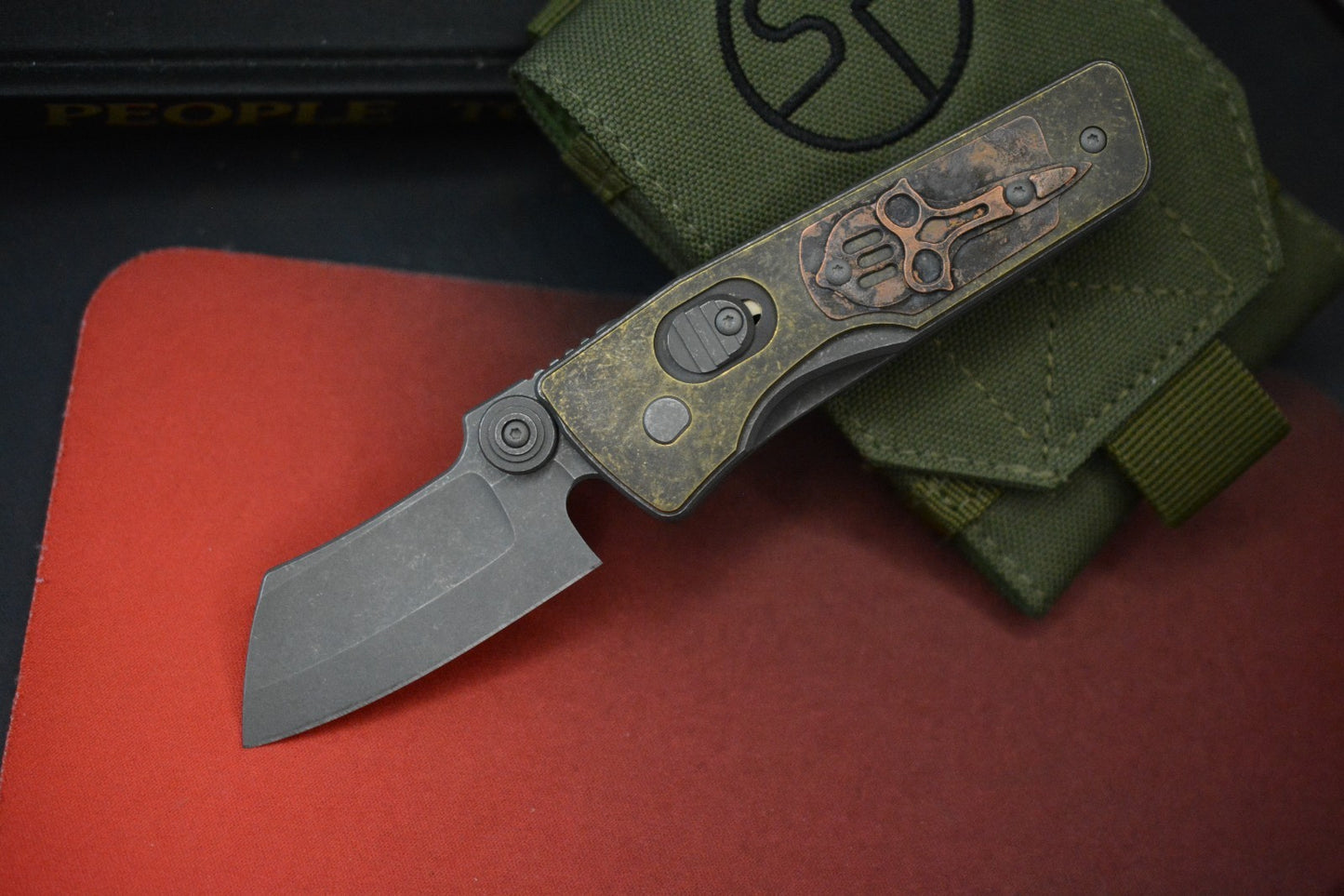 CUSTOM Serge Pachenko x Hawk Knives Guppy Brass - S30V / Copper Skull Inlay