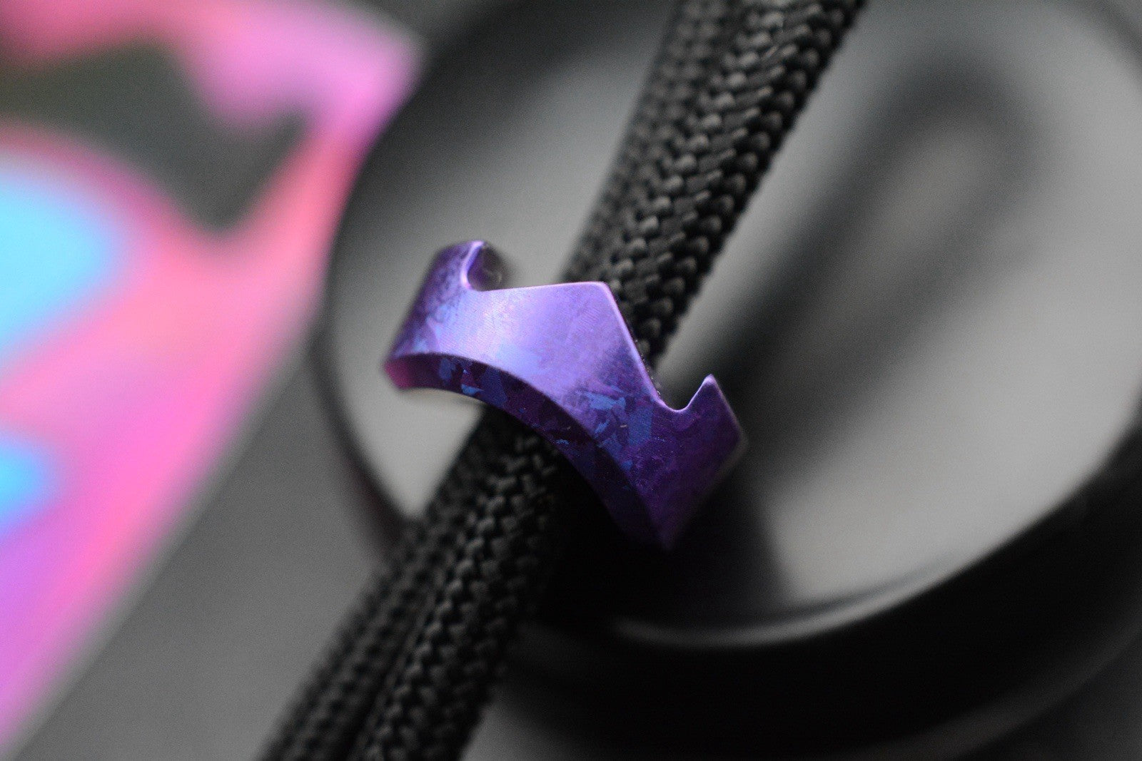 RARE WYSTE DESIGNS Crown - Blurple Crystallized Ti Bead Re Playge Micr ...