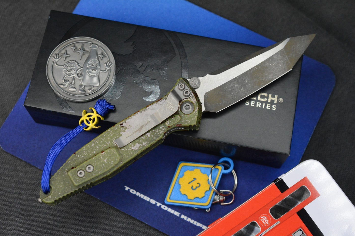 NEW Microtech SOCOM Elite T/E Outbreak w/ Fallout Pack & Biohazard Bead