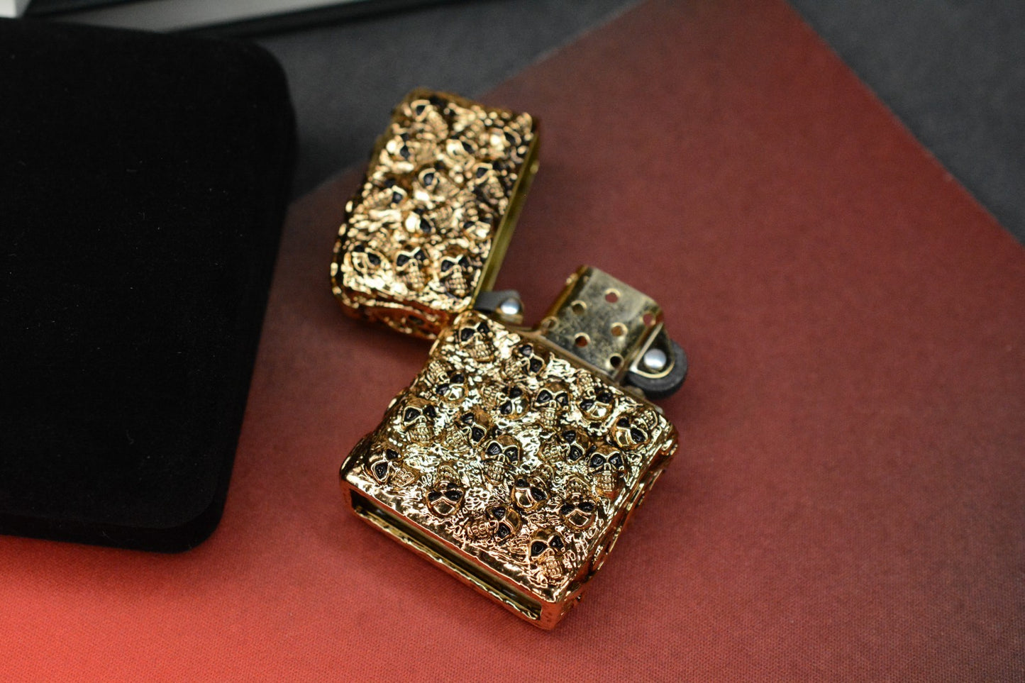NEW Zippo Gold Plated Lighter - Thick Mini Skulls