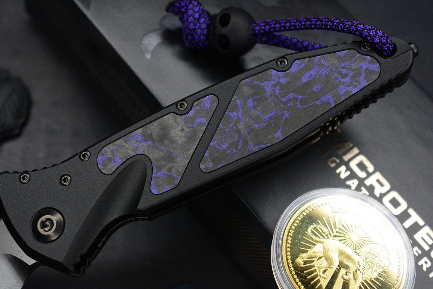 RARE Microtech Socom DLC Spike Grind Purple Haze Fat CF w/ Playge Bead/Wick Pack