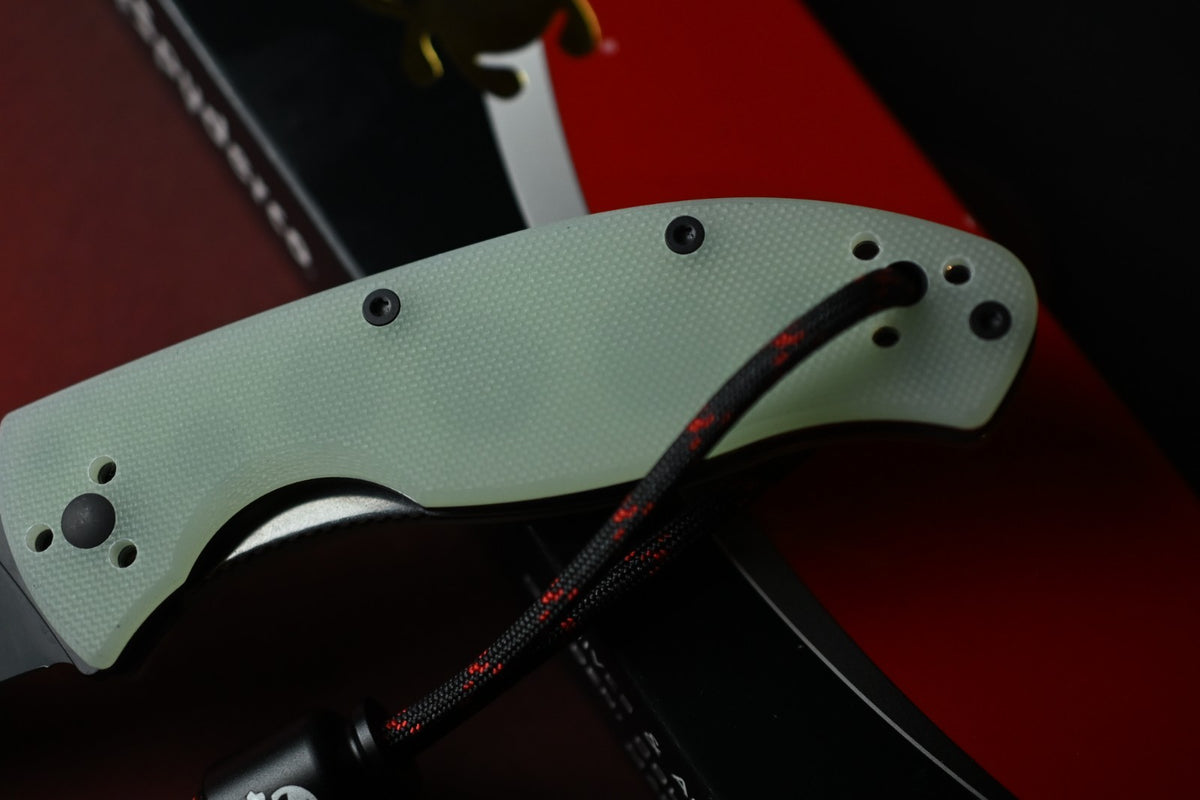 RARE Spyderco BHQ EXC Tenacious - Natural G10 / Black DLC Tanto w/ Poison Bead