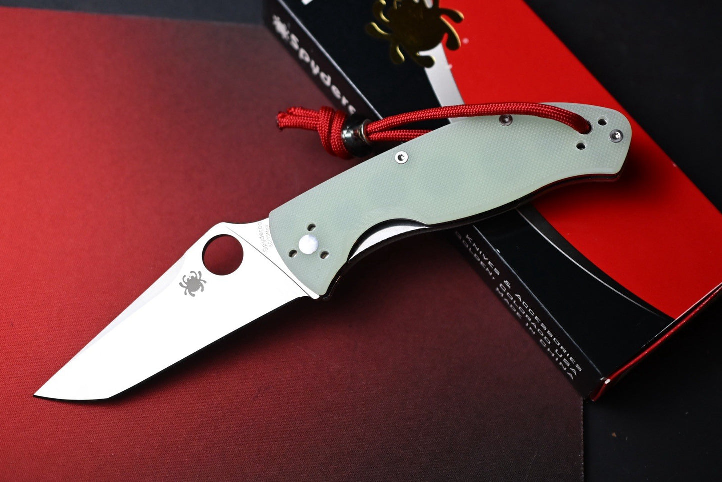 RARE Spyderco Tenacious Tanto - Jade Natural G10 / 8CR13 Stainless w/ TKW Bead
