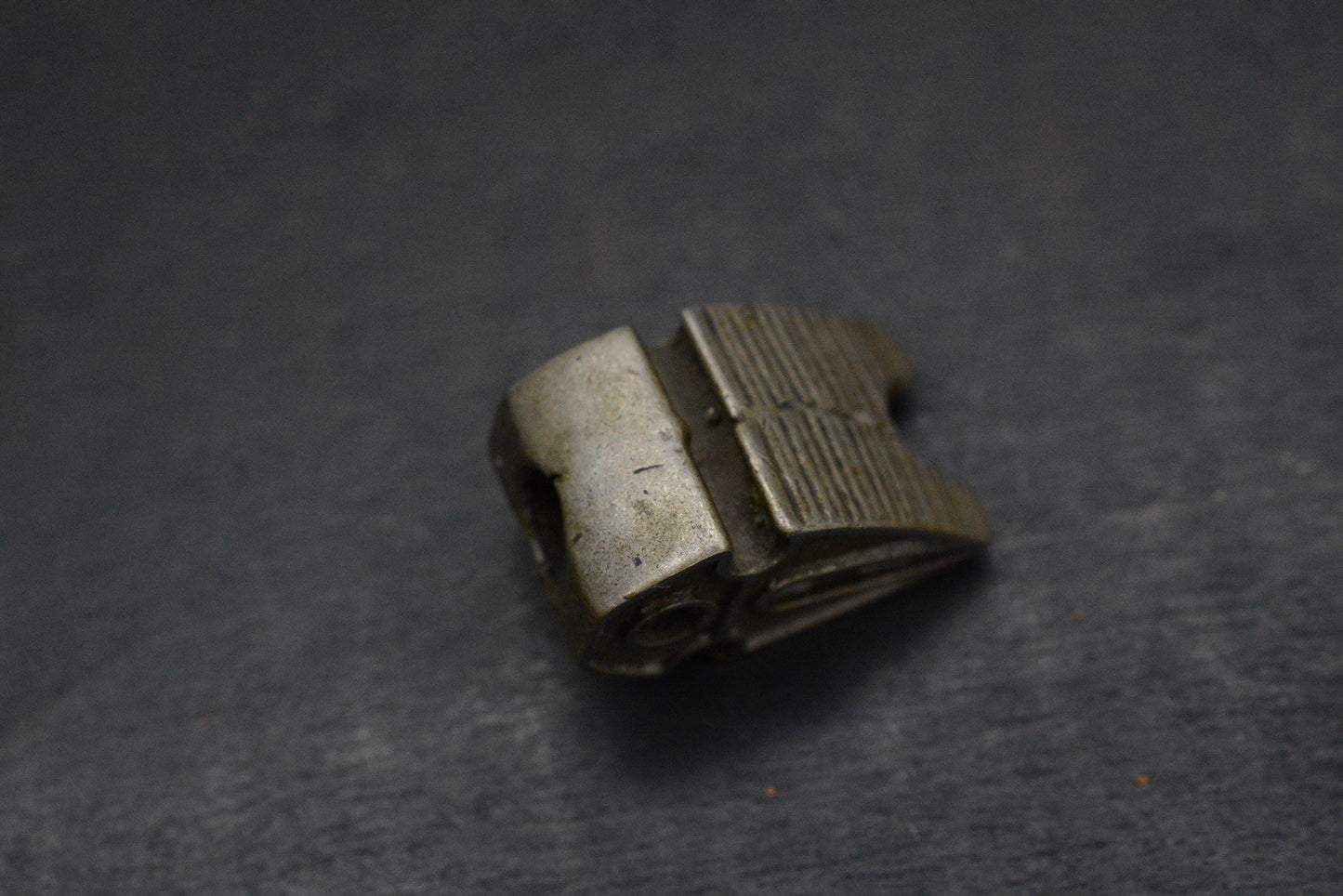 RARE Koch Tool Co - Artifakt Patina Silver Bead Re Playge/ JRW/ Microtech