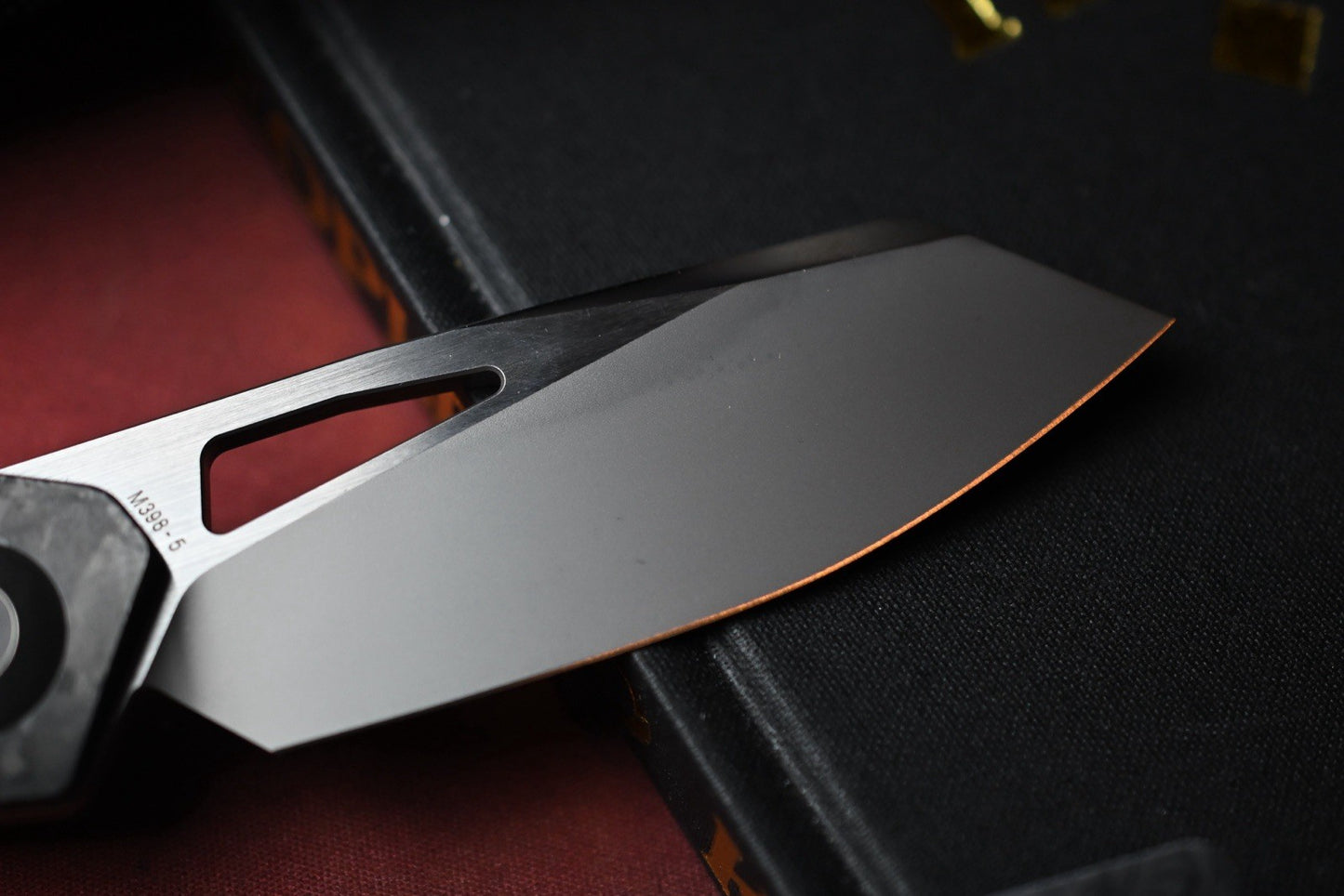 RARE Custom Knife Factory x Keanison Basset - Blackened Crystalized Ti / M398