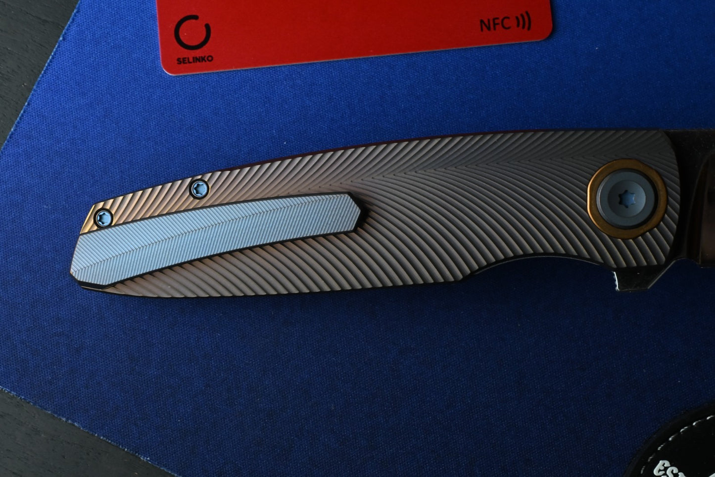 RARE Holt Bladeworks Outlaw - OP156 Feather w/ Phosphorus Bronze Collars / M390