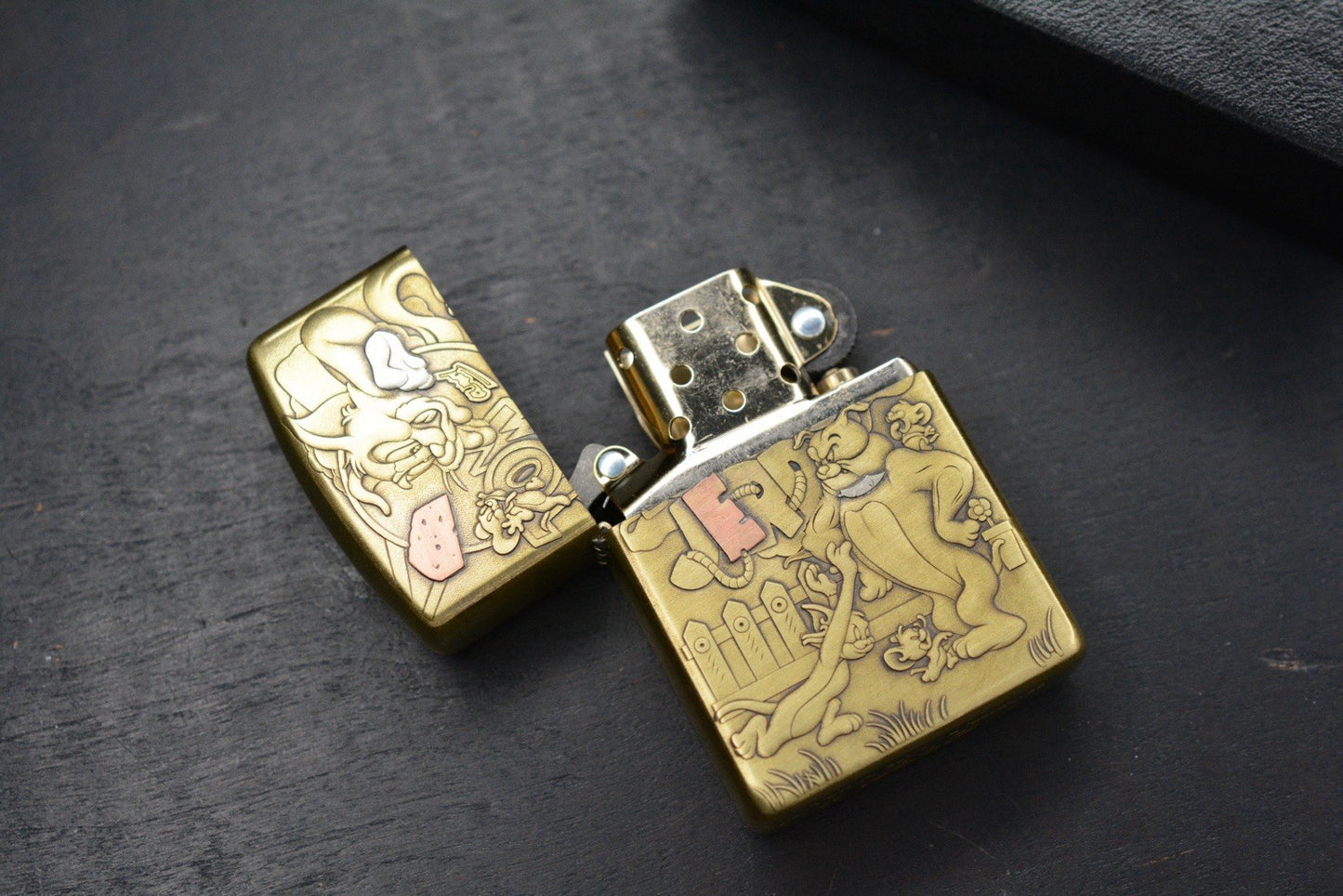 RARE CUSTOM ZIPPO Tom & Jerry Brass Lighter - High Detail 1/1 Discontinued