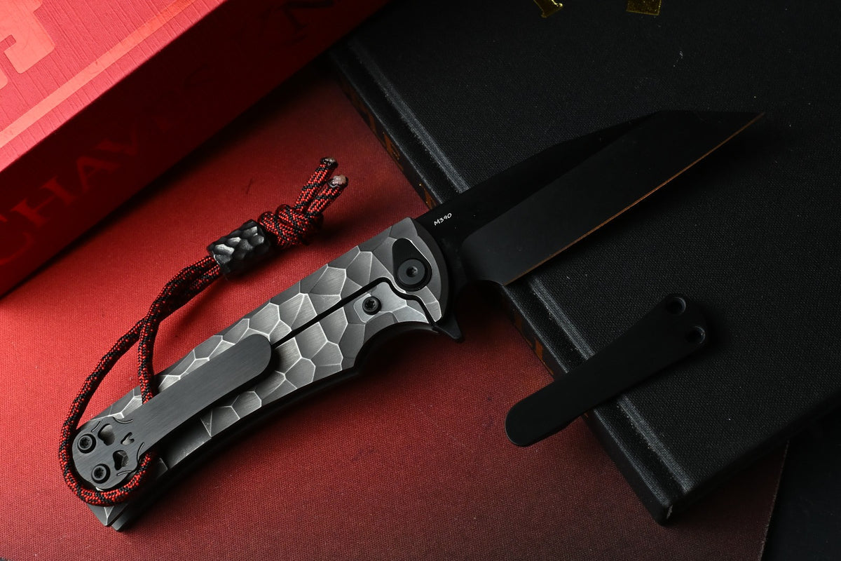 NEW CHAVES Knives Red Label Sangre Street - Black PVD M390 / Rocked Ti Handles