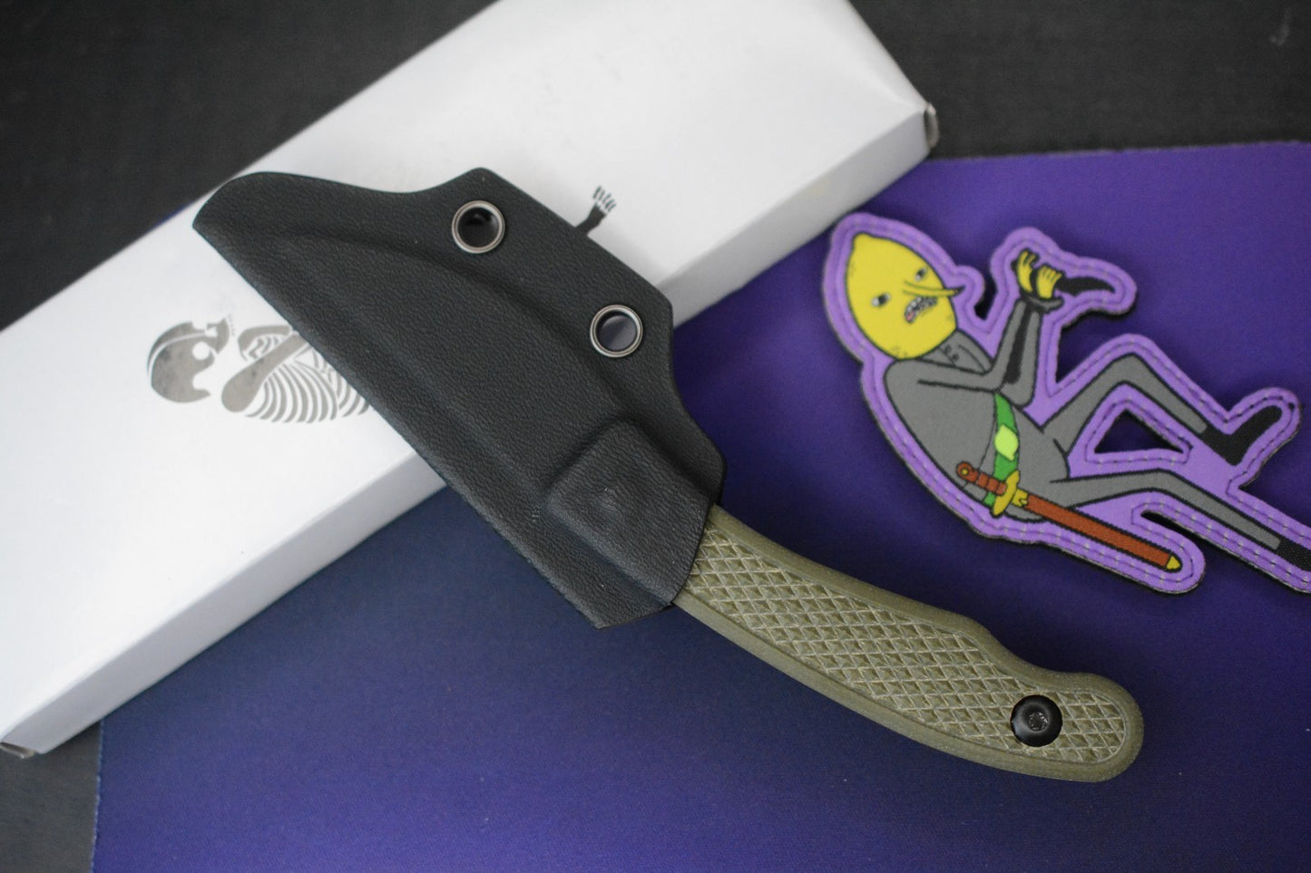 RARE Ed’s Manifesto & Sneakreaper Elvia Field Knife - Green G10 / Acid Stonewash