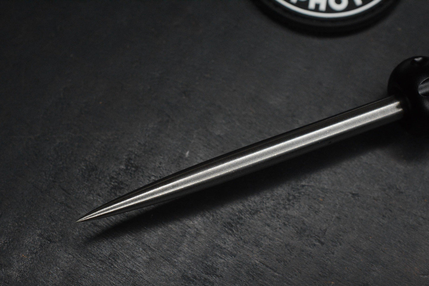 RARE Crawford Push Pick Kubaton 3.5” Gloss Black Aluminum Re Microtech